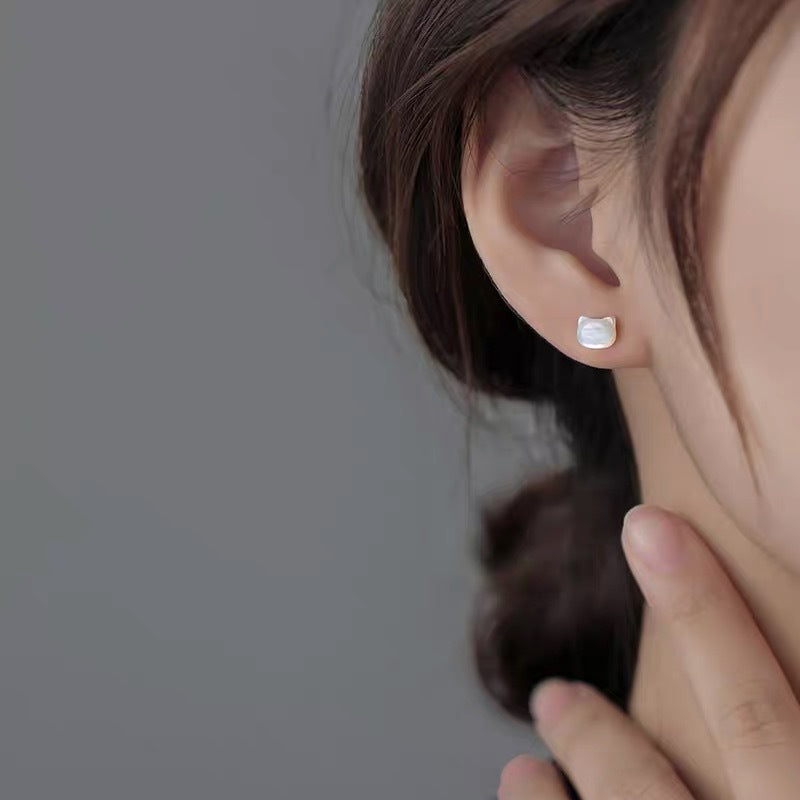 Cute Cat Earrings in S999 Pure Silver | Hypoallergenic & Skin-Friendly | Mother-of-Pearl Accents | Unique & Trendy New Design